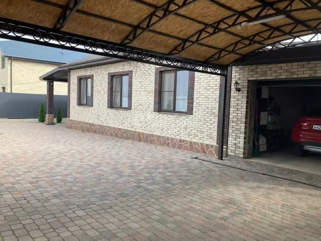 Дом в Ставропольский край, Ставрополь Чапаевка мкр, ул. Николаевская ... - Фото 1