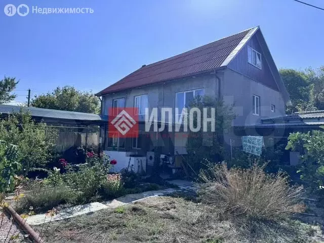Дом в Куйбышево, Заречная улица, 7 (141.3 м) - Фото 0