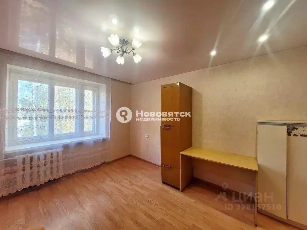 Комната Кировская область, Киров Советская ул., 81 (14.0 м) - Фото 1