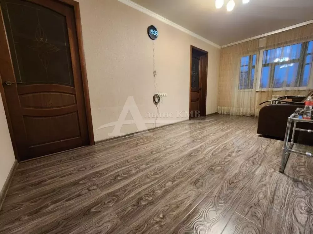 Продаётся 3-к квартира, 55 м - Фото 1
