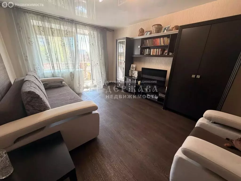 2-комнатная квартира: Кемерово, проспект Шахтёров, 83 (53 м) - Фото 1