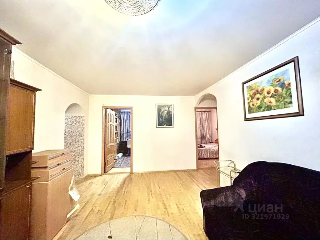 3-к кв. Саратовская область, Саратов ул. Имени Н.Г. Чернышевского, ... - Фото 1