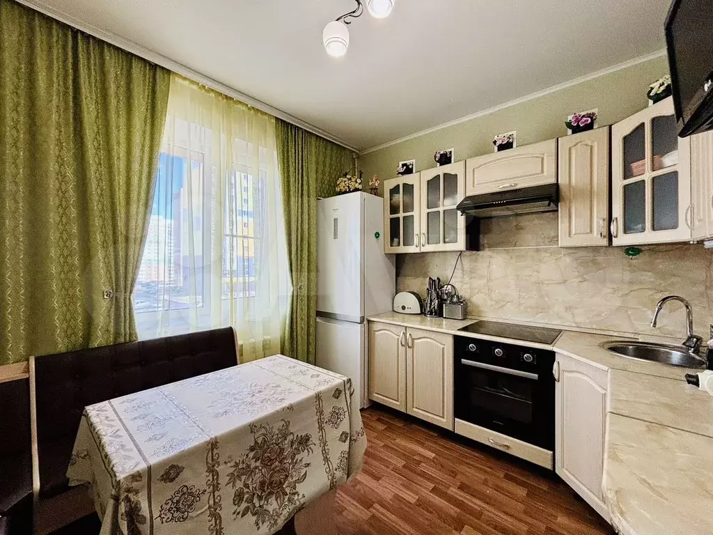 2-к. квартира, 56,6 м, 2/17 эт. - Фото 1