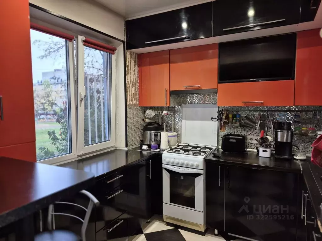 2-к кв. Омская область, Омск пос. Амурский, ул. Багратиона, 15Б (45.0 ... - Фото 2