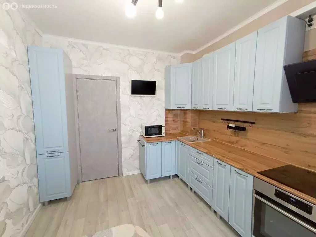 2-комнатная квартира: Стерлитамак, Былинный переулок, 1 (60.3 м) - Фото 0
