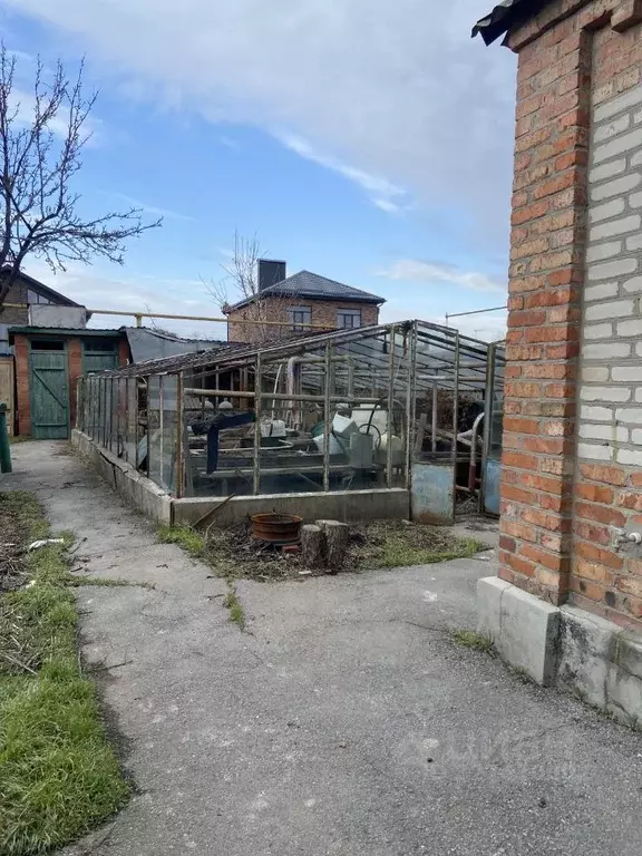 Дом в Ростовская область, Батайск ул. Калинина (100 м) - Фото 2