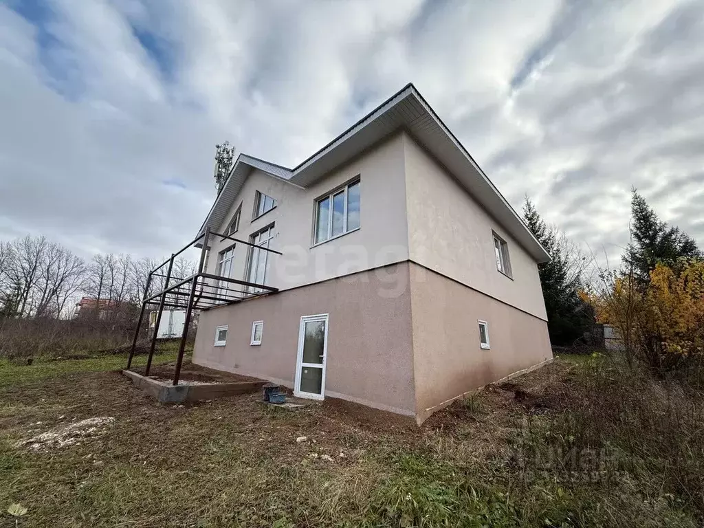 Дом в Башкортостан, Уфа городской округ, д. Зинино, 6-й кв-л 2 (172 м) - Фото 1