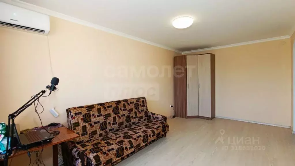1-к кв. Оренбургская область, Оренбург Алтайская ул., 2/1 (29.9 м) - Фото 1