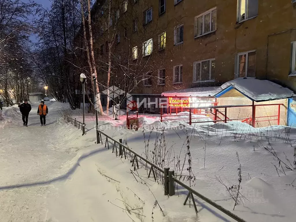 Торговая площадь в Мурманская область, Мурманск Октябрьская ул., 30 ... - Фото 0