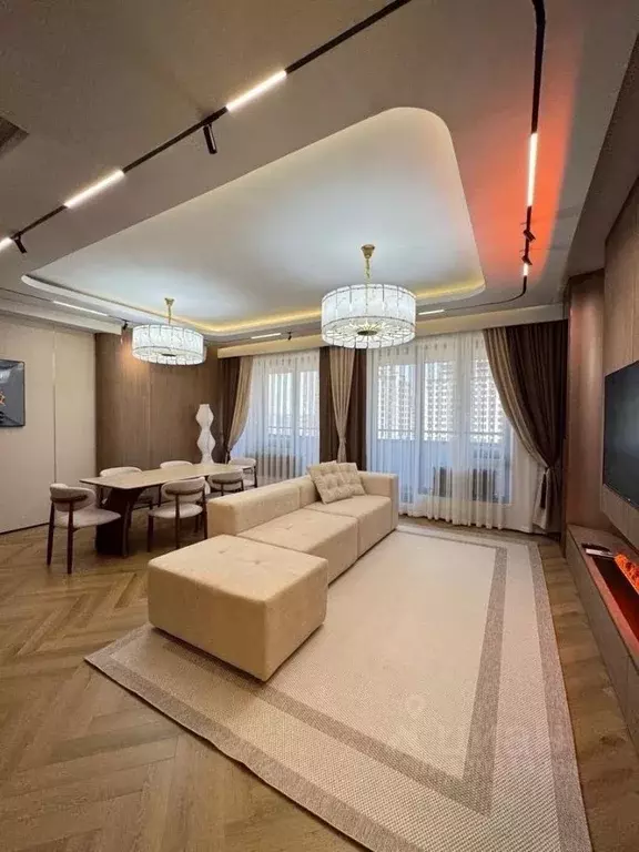 2-к кв. Татарстан, Казань ул. Шаляпина, 26 (65.0 м) - Фото 1