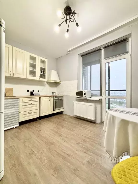 1-к кв. Санкт-Петербург пос. Шушары, ул. Вишерская, 2 (37.6 м) - Фото 1