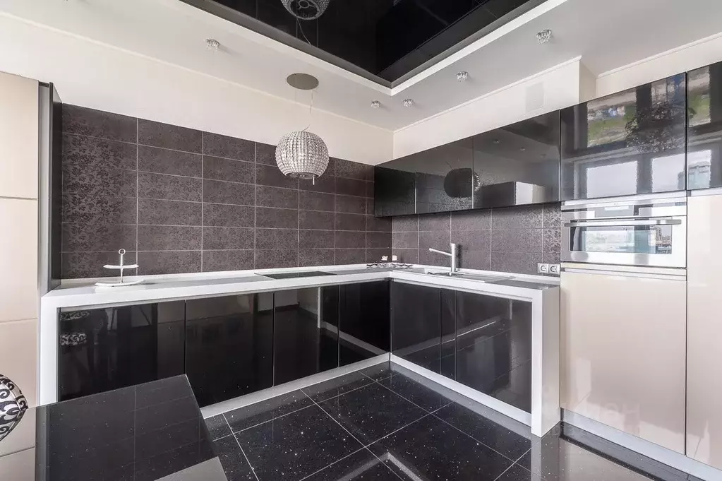 4-к кв. Свердловская область, Екатеринбург ул. Маршала Жукова, 13 ... - Фото 1