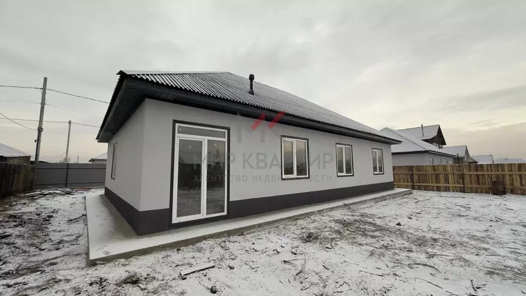 Дом в Хакасия, Усть-Абаканский район, пос. Тепличный ул. С.А. Есенина ... - Фото 0