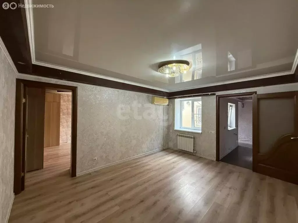 2-комнатная квартира: Новочеркасск, Михайловская улица, 79 (50 м) - Фото 1