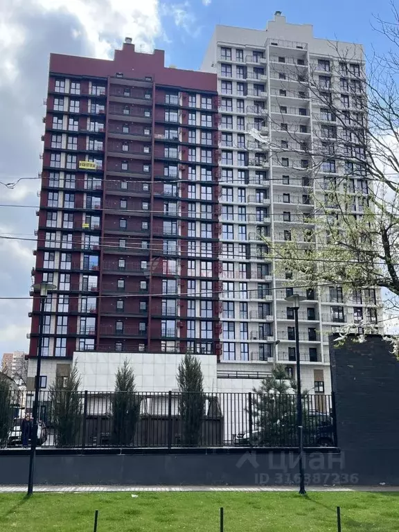 5-к кв. Ростовская область, Ростов-на-Дону Кировский просп., 118 ... - Фото 0
