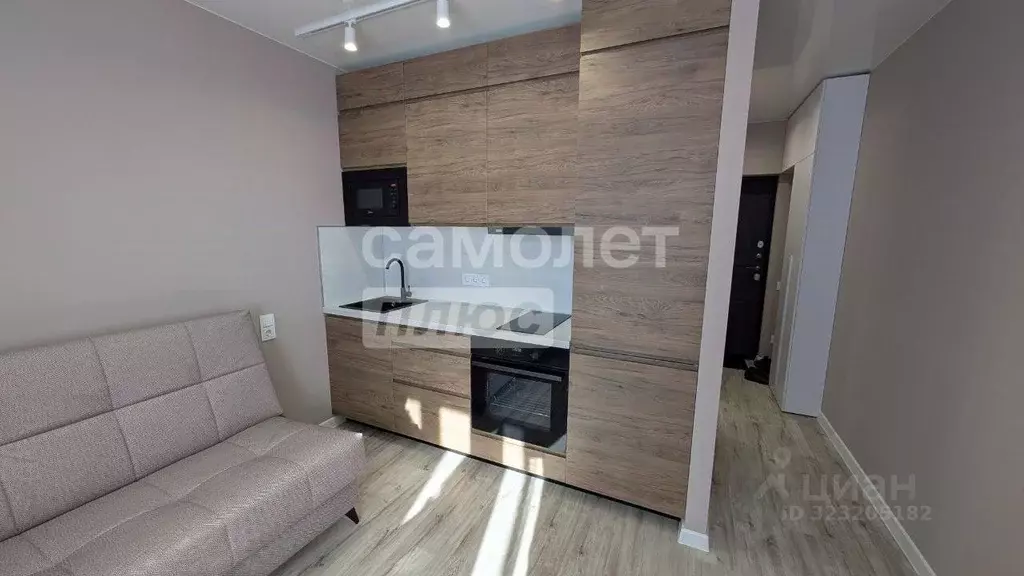 Студия Иркутская область, Иркутск ул. Красноказачья, 23/3 (24.0 м) - Фото 1