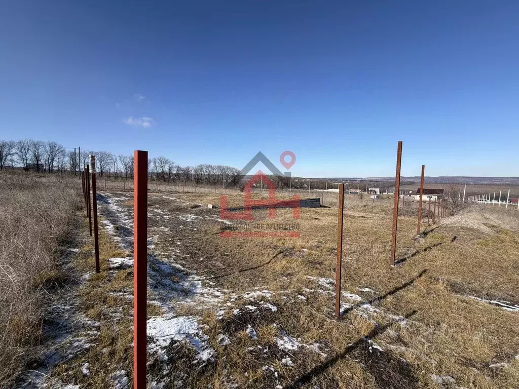 Участок в Ставропольский край, Предгорный муниципальный округ, пос. ... - Фото 1