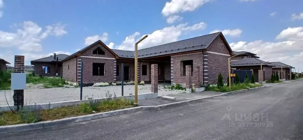 Коттедж в Кабардино-Балкария, Чегемский район, с. Шалушка ул. ... - Фото 1