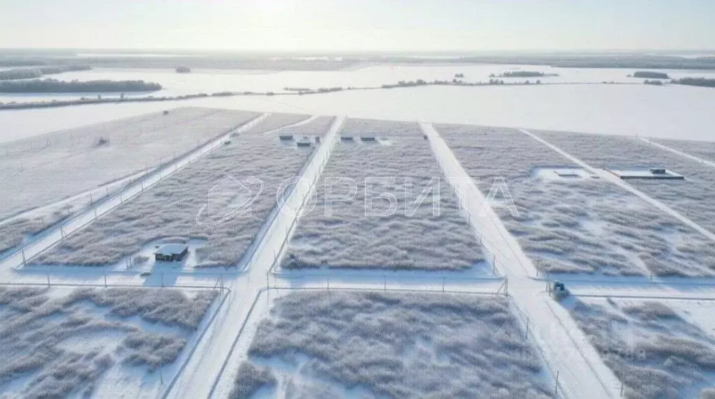 Участок в Тюменская область, Тюменский муниципальный округ, д. ... - Фото 1