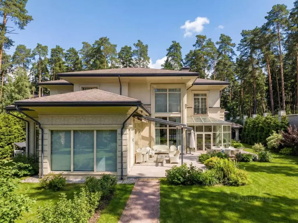 Дом в Московская область, Одинцовский городской округ, д. Жуковка  ... - Фото 2