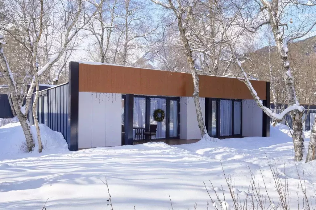 Дом в Карачаево-Черкесия, Зеленчукский район, с. Архыз  (67 м) - Фото 1