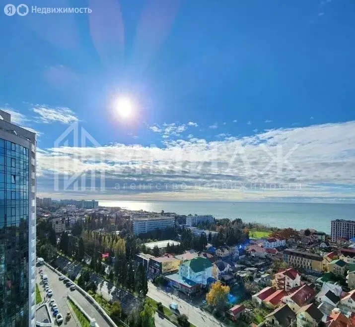 2-комнатная квартира: Сочи, улица Ленина, 298Бк6 (70 м) - Фото 1