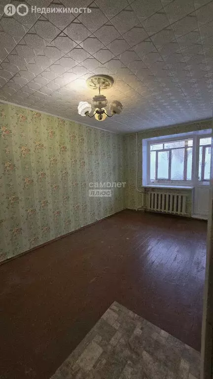 3-комнатная квартира: Каменск-Уральский, Челябинская улица, 39 (61.7 ... - Фото 0