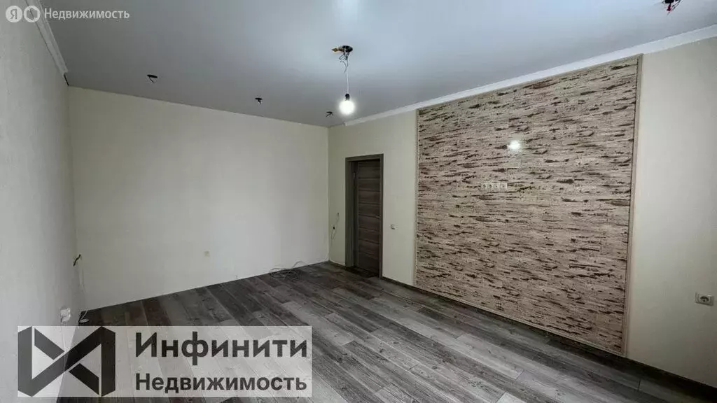 2-комнатная квартира: Ставрополь, Октябрьская улица, 202 (60.6 м) - Фото 2