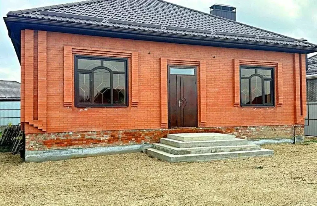 Дом в Ростовская область, Аксай пл. Ленина (95 м) - Фото 0