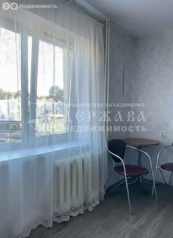 2-комнатная квартира: село Верхотомское, Советская улица, 81В (59 м) - Фото 2