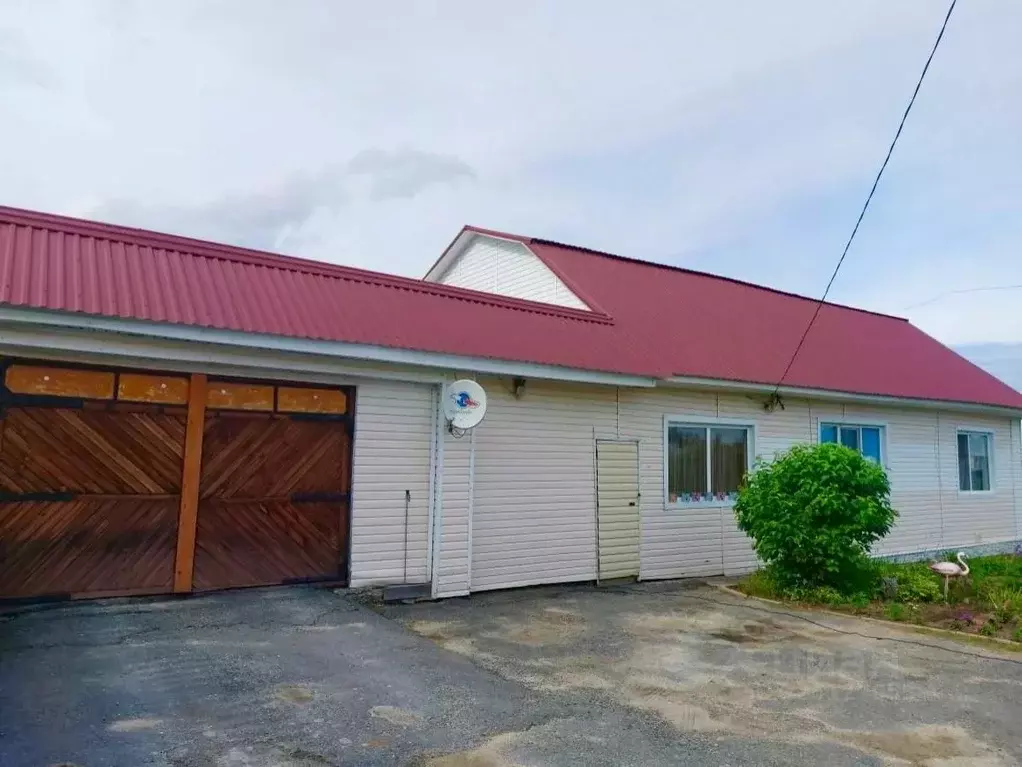 Дом в Томская область, Каргасокское с/пос, с. Павлово ул. Рабочая, 21 ... - Фото 1