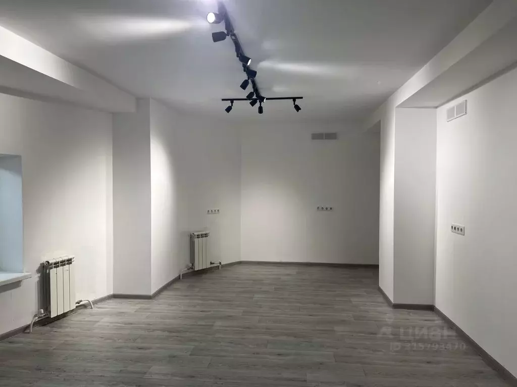 Офис в Омская область, Омск Учебная ул., 79 (30 м) - Фото 1