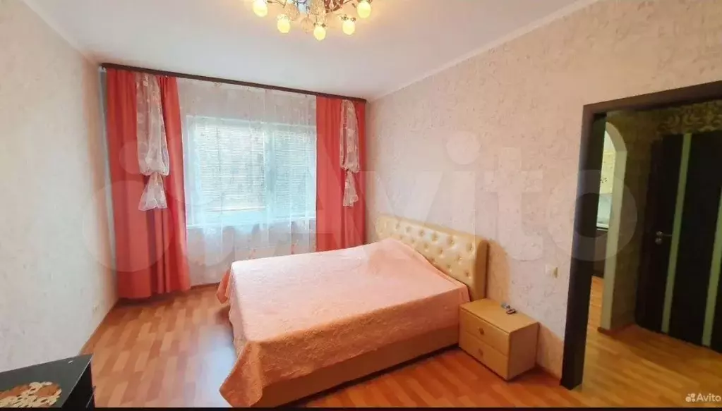 1-к. квартира, 42 м, 14/17 эт. - Фото 1