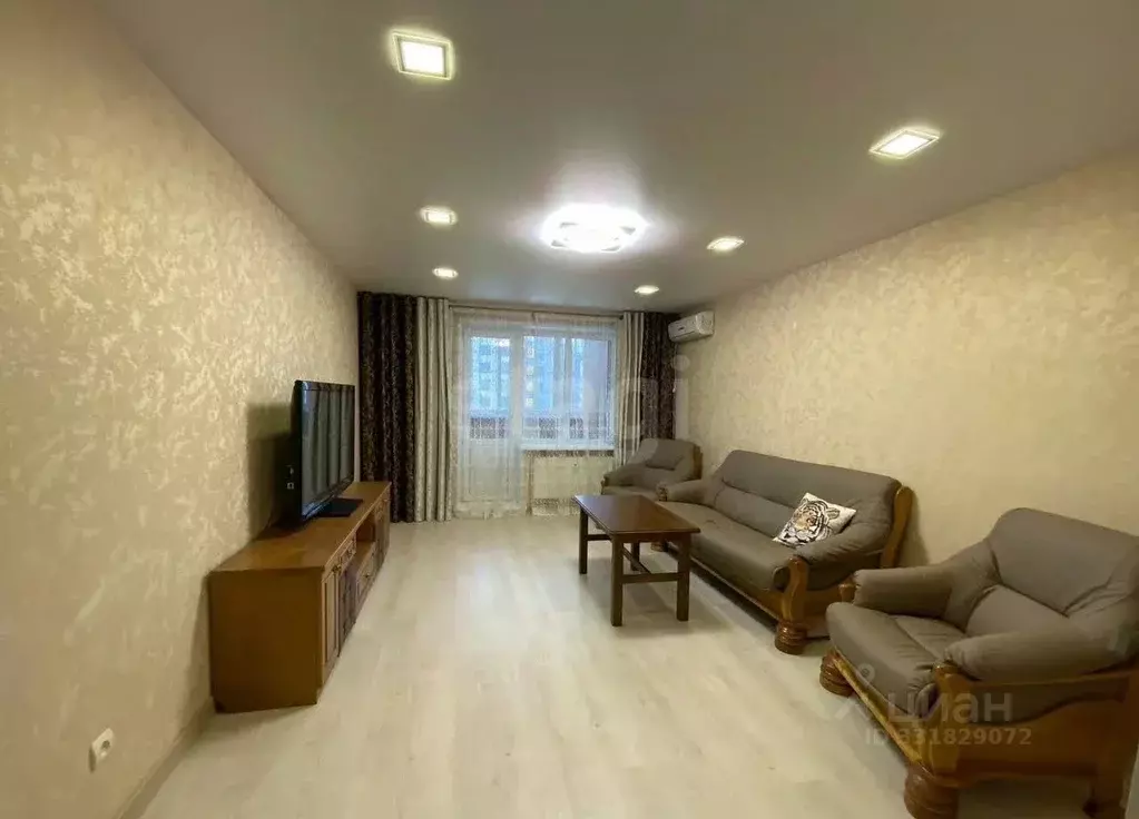 3-к кв. Удмуртия, Ижевск Промышленная ул., 31 (92.0 м) - Фото 1
