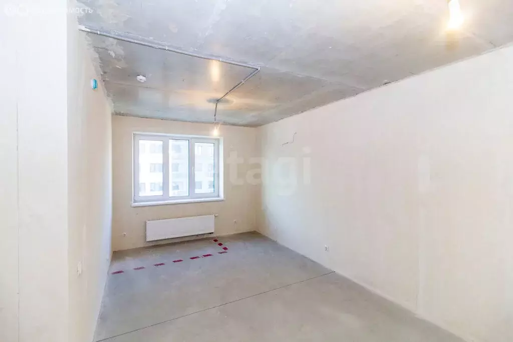 1-комнатная квартира: Тюмень, улица Новосёлов, 90 (38.12 м) - Фото 1