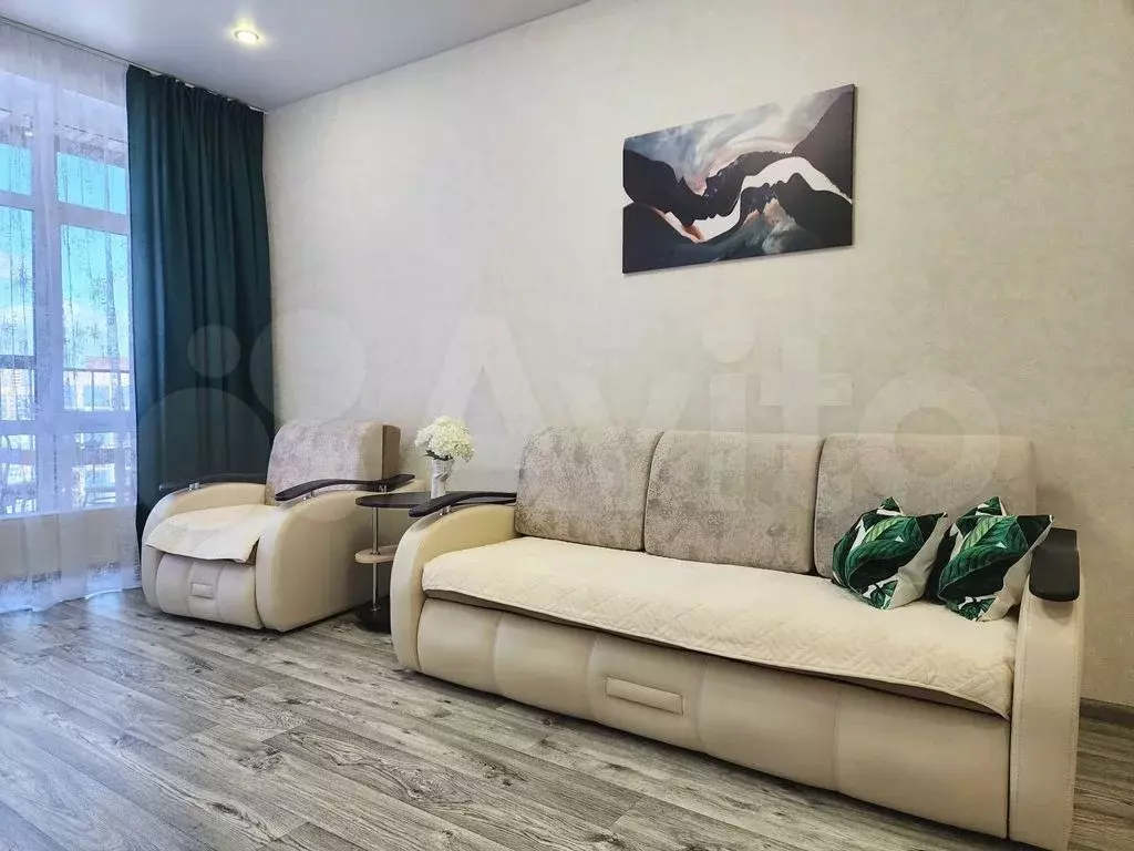 2-к. квартира, 60 м, 9/25 эт. - Фото 1