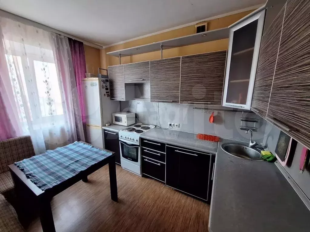 1-к. квартира, 40 м, 9/12 эт. - Фото 0