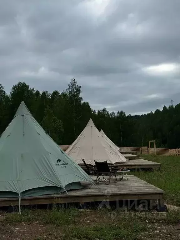 Дом в Пермский край, Губахинский муниципальный округ, Усьва рп ул. ... - Фото 1