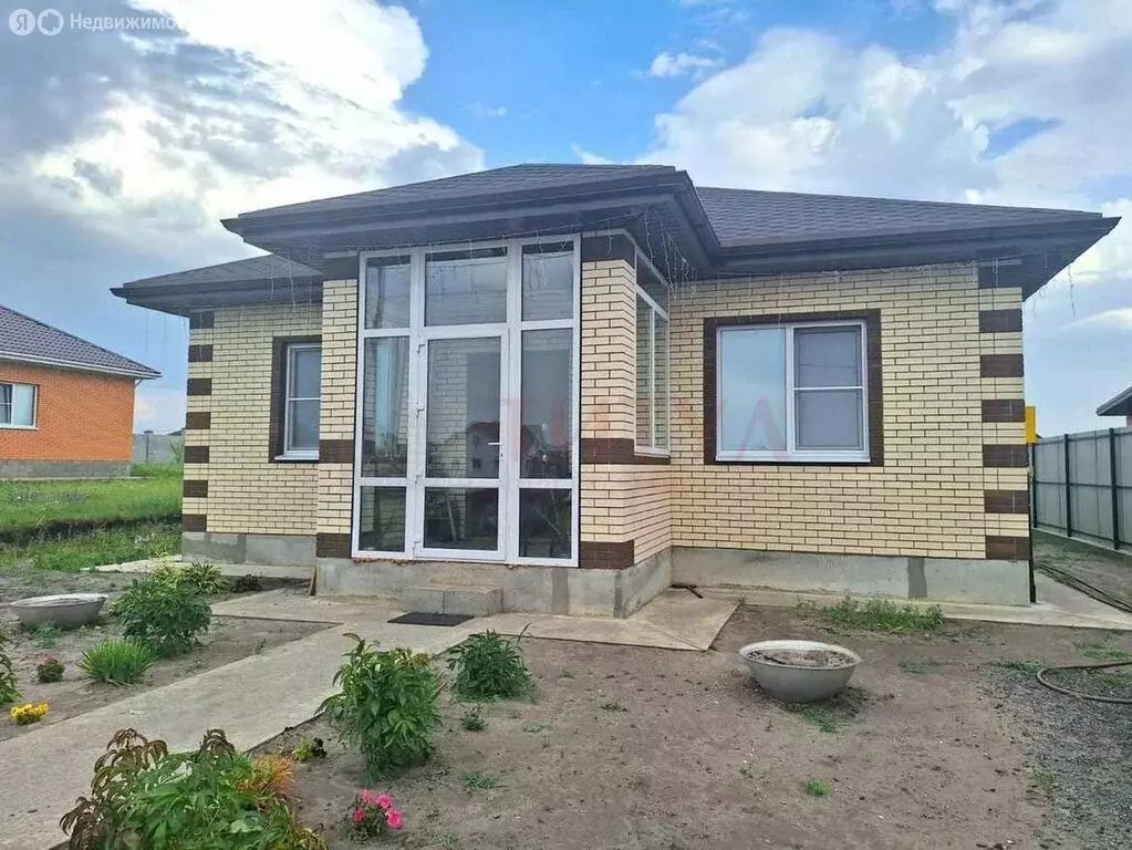 Дом в Старый Оскол, проспект Александра Невского (108 м) - Фото 1