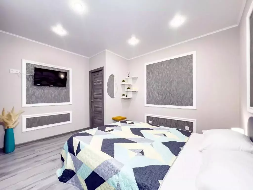 1-к кв. Оренбургская область, Оренбург ул. Автомобилистов, 13 (36.0 м) - Фото 1