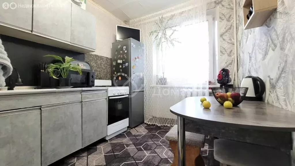 2-комнатная квартира: Волжский, улица Пушкина, 170 (43.6 м) - Фото 1