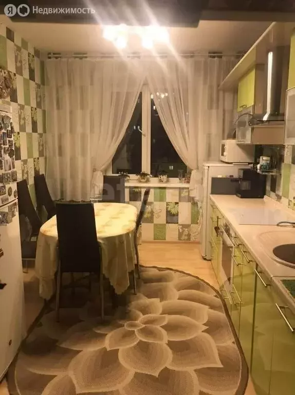 4-комнатная квартира: Пермь, улица Куйбышева, 99 (81 м) - Фото 0