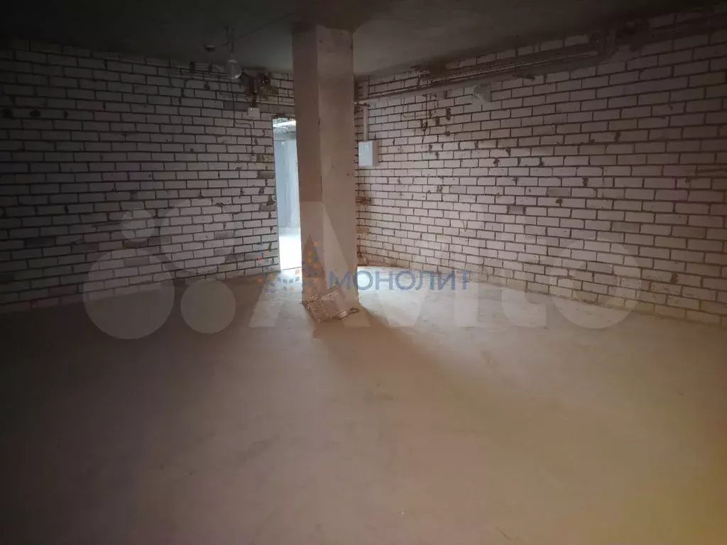 Помещение свободного назначения 36,5 кв.м.м с окном - Фото 1