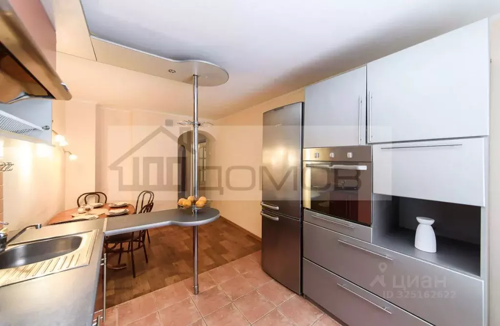 3-к кв. Томская область, Томск Сибирская ул., 102/8 (78.0 м) - Фото 2