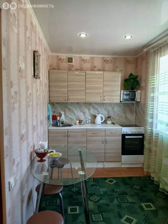 1-комнатная квартира: Курган, улица Калинина, 20к1 (30 м) - Фото 1
