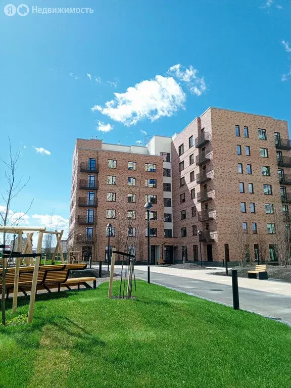 1-комнатная квартира: Тюмень, улица Эльвиры Федоровой, 1 (40 м) - Фото 1