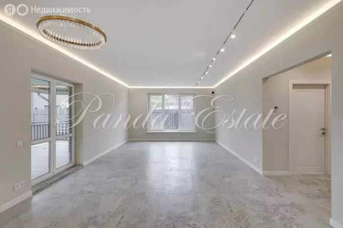 Дом в Одинцовский городской округ, деревня Сивково (200 м) - Фото 1