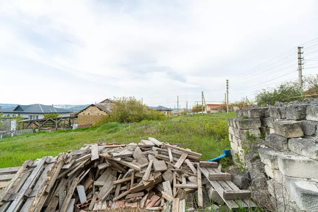 Участок в Бахчисарай, улица Коккоз (6 м) - Фото 1
