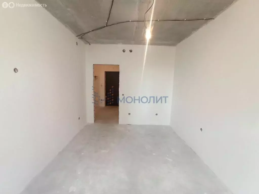 1-комнатная квартира: Нижний Новгород, улица 50-летия Победы, 8к1 ... - Фото 0
