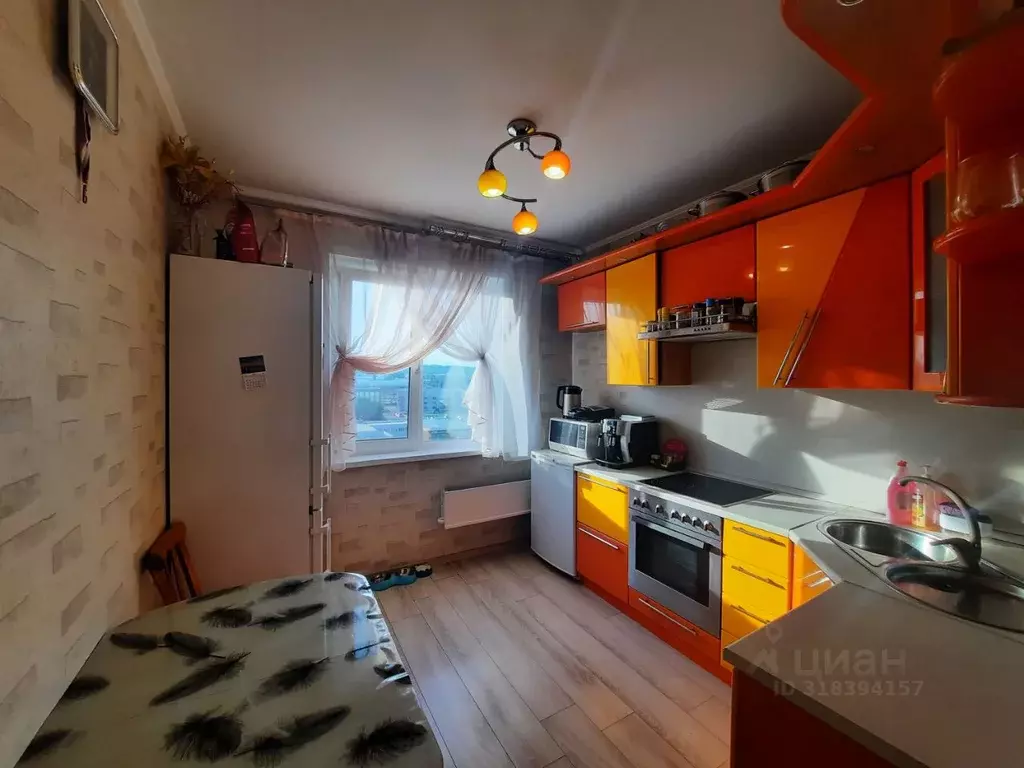 4-к кв. Красноярский край, Красноярск 9 Мая ул., 15 (79.2 м) - Фото 0